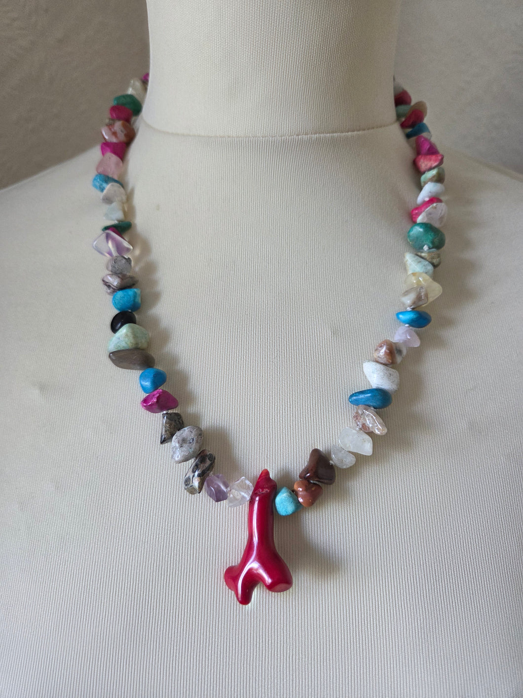Semi precious tumbles with coral 20
