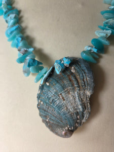 Chalcedony nuggets with centre shell necklace 19"-22"