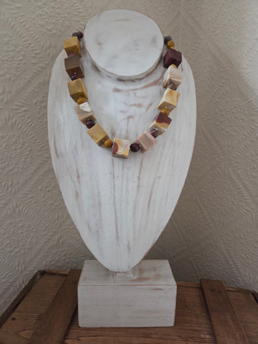 Mookaite chunks and rounds necklace 18