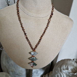 Freshwater pearl and quartz necklace